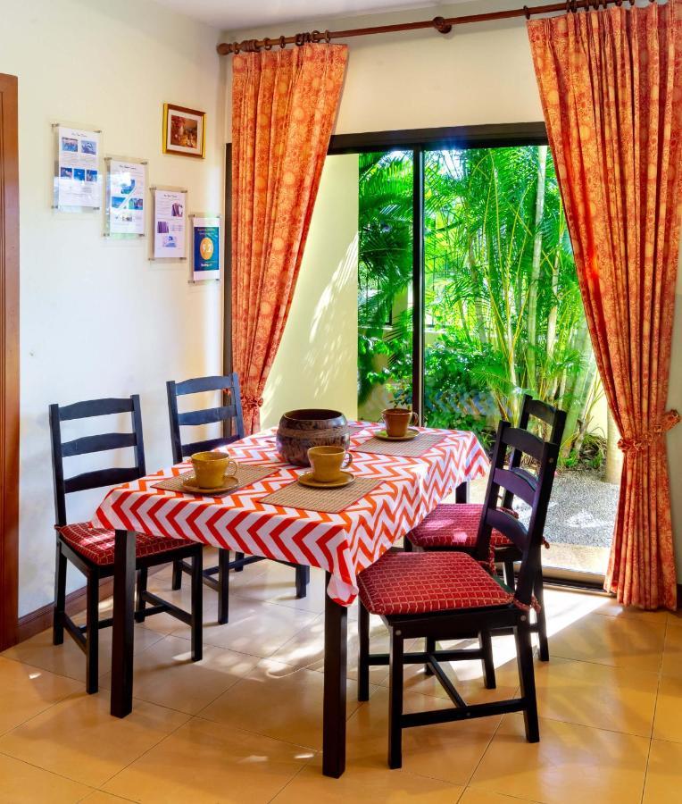 Coconut Paradise Villas Rawai Extérieur photo